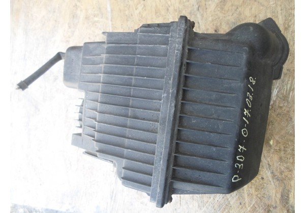 корпус повітряного фільтра Peugeot 307, Citroen C4 2.0 hdi, 9645458480