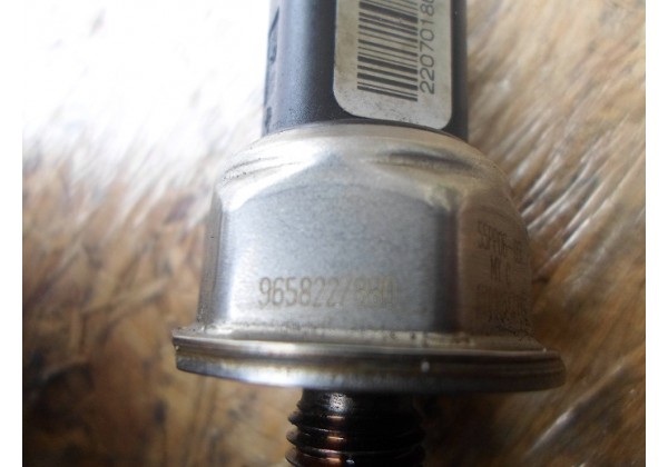 Датчик тиску палива в рейці Peugeot, Citroen 1.4, 1.6, 2.0 hdi, 9658227880, 1920GW