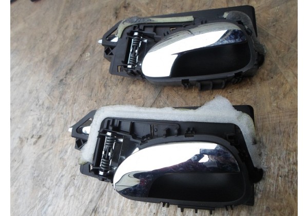 Ручка двері внутрішня права Peugeot 307, 9143F5, 9643604477