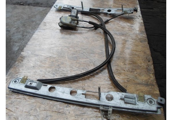 Склопідйомник електричний лівої передньої дверки Renault Megane II, 128000471, купе