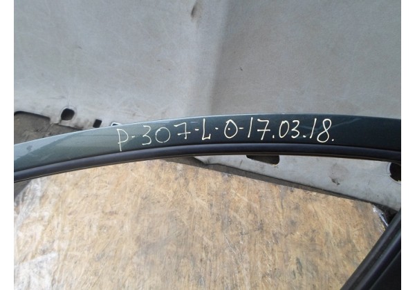 Дверка ліва передня Peugeot 307 SW, 05-08, універсал