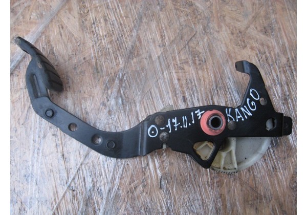 педаль зчеплення Renault Clio II, Symbol II, Kangoo, 8200060841, 7700415719