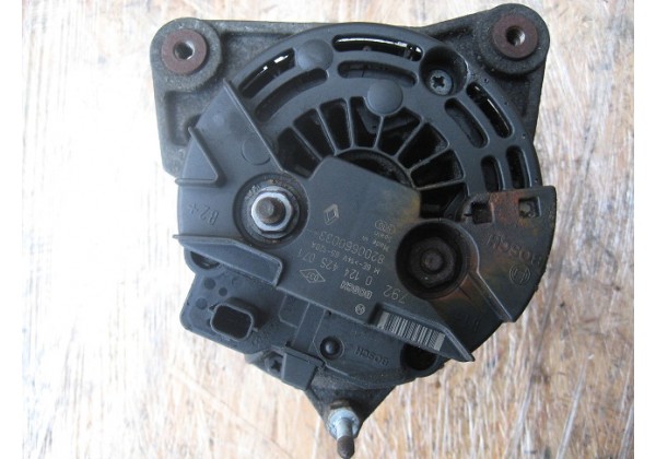 Генератор Renault 1.5 dci, 14V, 120A, 8200660033, 0124425071