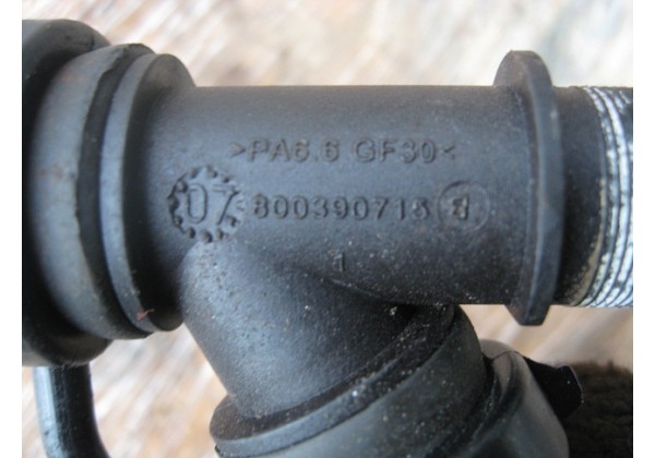 Патрубок системи охолодження Renault 1.5 dci, 800390715