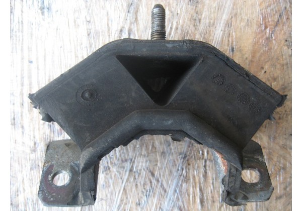 Подушка під двигун, задня Renault 5