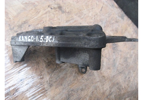 Кронштейн двигуна Renault 1.5 dci, 8200708662