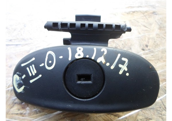 Кнопка відкривання багажника Citroen C3, 9655601977