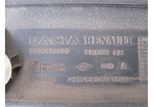 Молдинг двері передній правий Renault Logan MCV, 04-13, 8200476580