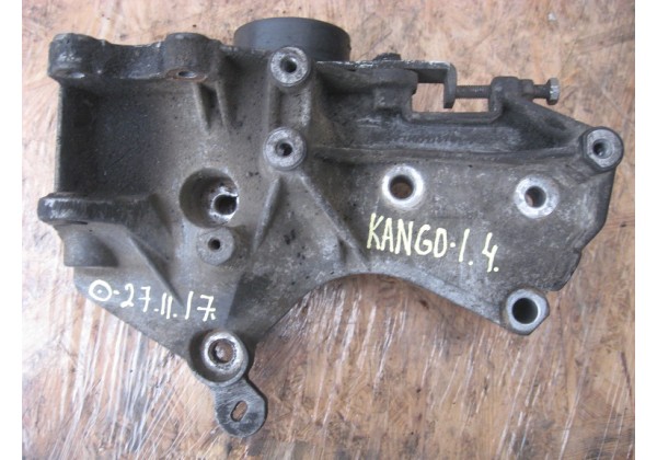 кронштейн додаткового обладнання Renault 1.4,1.6 8V, 7700273712