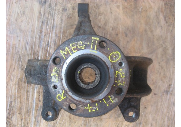 Цапфа, кулак поворотний передній правий, 23 зуб, Renault Megane II, Scenic II, 8200297032