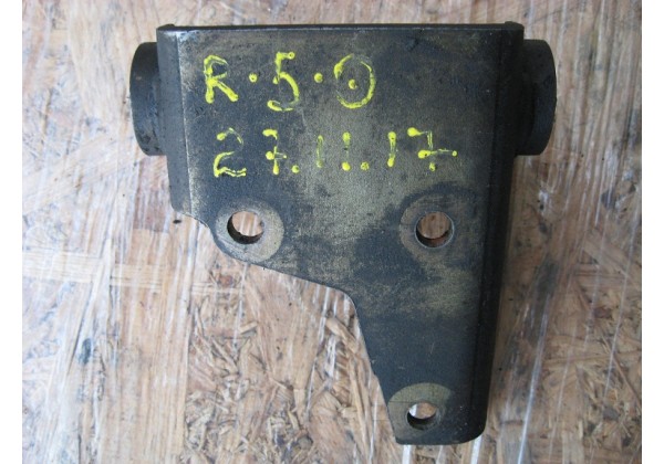 Кронштейн генератора Renault 5, Rapid, 9, 11, 21 1.4