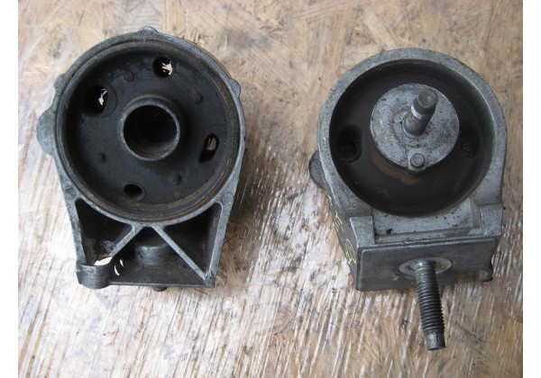 подушка, опора двигуна, права Renault 21, 7700769720