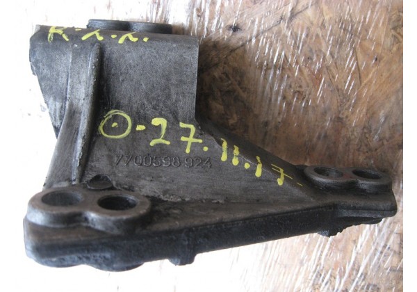 кронштейн Renault 2.0 b, 7700598924