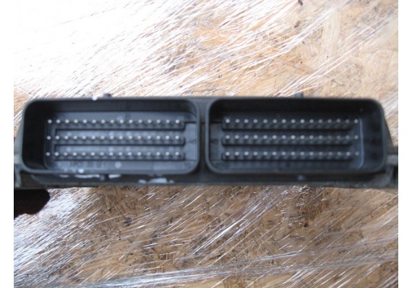 комп'ютер, блок управління двигуном Renault Clio II, Symbol II 1.4 8V, 98-02, S110030304C, 7700115097, 7700110471