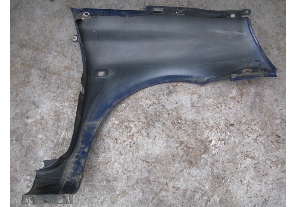 крило ліве передне Renault Clio II ( 01-05 ), Symbol II ( 02-08 ), 8200052379