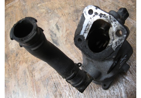 Корпус термостата Peugeot , Citroen 1.9 d, XUD 9