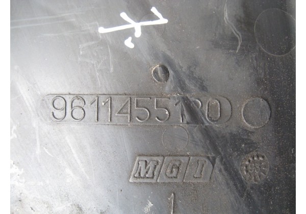 Кришка ремня ГРМ Peugeot , Citroen 1.9 d, XUD9, 9611455180