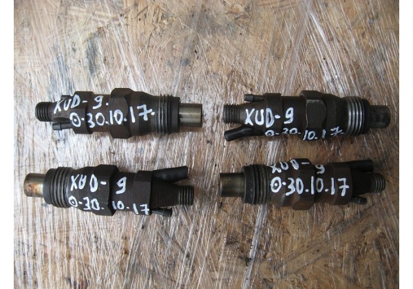 Форсунка 1.9 д  Bosch KCA 17s42