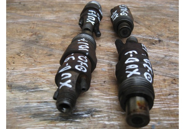 Форсунка 1.9 д  Bosch KCA 17s42