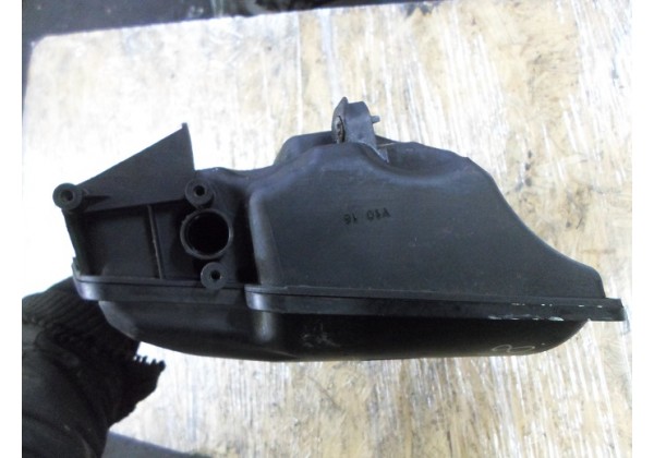 корпус повітряного фільтра Renault 1.4, 1.6, 1.8, 2.0 16V, 8200023599