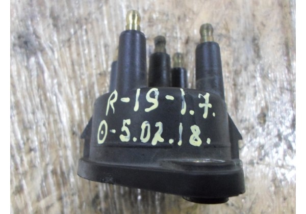 Кришка розподільника запалювання Renault 19, 5, Super 5, Rapid, 9. 11, 21, Clio 1.7, 1.8, 7700726736