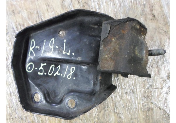 Подушка під двигун ліва Renault 19 1.7, 1.8