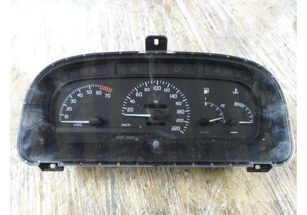 Щиток приладів Renault Laguna, 7700844747