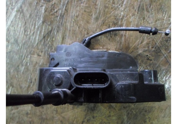Замок передньої правої дверки Renault Megane II, 4 контакта, 8200027779