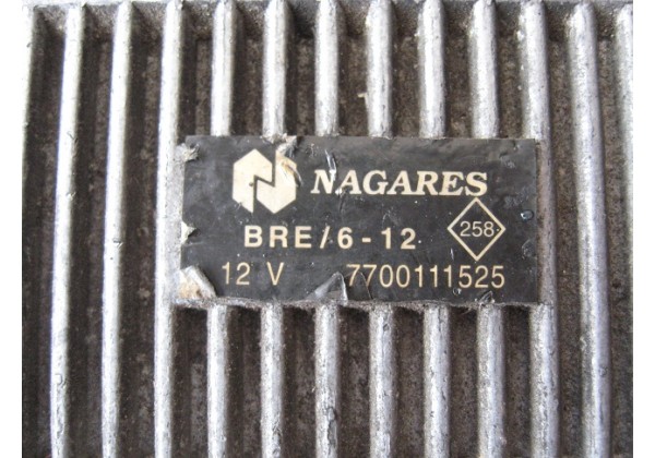 Реле свічок накалу Renault Kangoo, Laguna II, Master II, Megane II, Scenic II, Clio II 1.9 d, 1.9 dti, 7700111525, 7700109860
