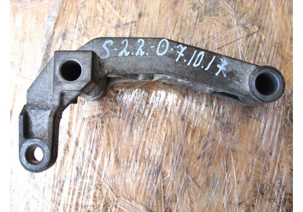 кронштейн кпп Renault Safrane 2.2 , 7700853256