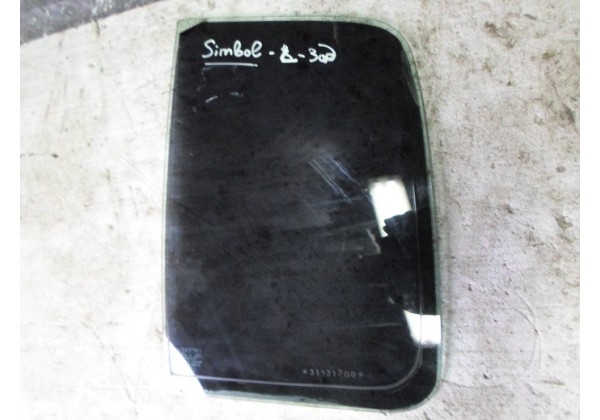 скло бокове,ліве задне Renault Clio II,Symbol II