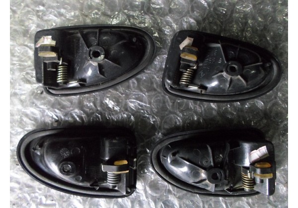ручки внутрішні Renault Megane, Clio ІІ, Scenic, Trafic,Symbol II,8200667104,8200669525