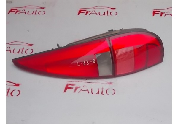 ліхтар задній правий Renault Laguna, 7701040957, універсал