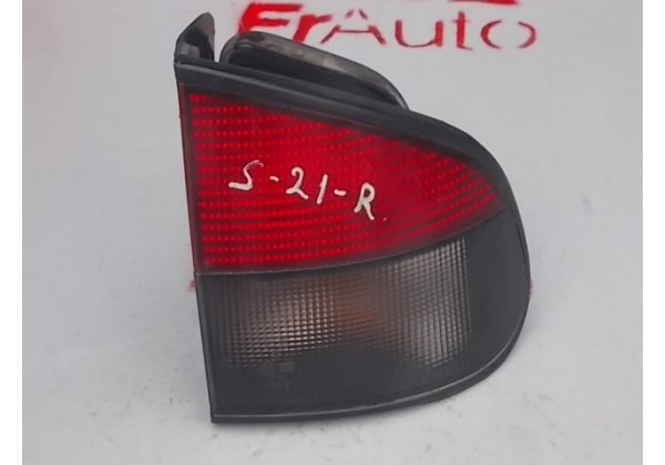 Ліхтар правий Renault Safrane, 92-96
