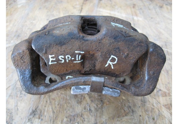 Супорт передній правий Renault Espace II
