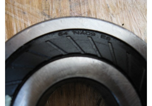 підшипник вторинного вала кпп ML5C Peugeot, Citroen 2.0 hdi, 9402372739, 64 NA09 E8