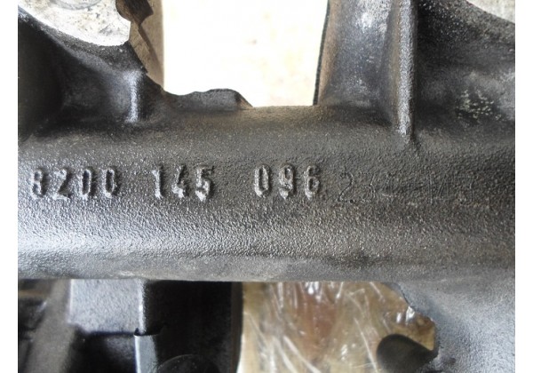 коллектор впускний Renault Laguna II, Megane II, Scenic II, Espase IV 1.9 dci, 8200145096