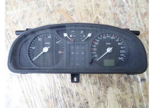 щиток приладів Renault Laguna II,1.9 dci,8200218863
