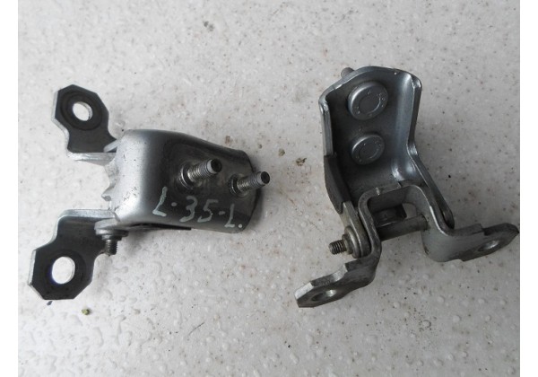 петля дверки (ліва,права) Renault Laguna II,1.9 dci,7701206969,7701206967