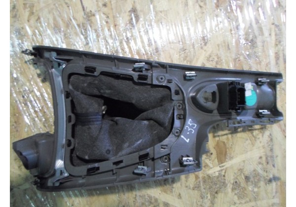 накладка на підлокітник Renault Laguna II,1.9 dci,8200025900