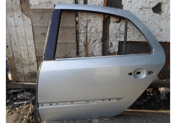 Дверка задня ліва Renault Laguna II