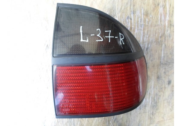 Ліхтар задній правий Renault Laguna, 95-98,, хетчбек, 7700820051