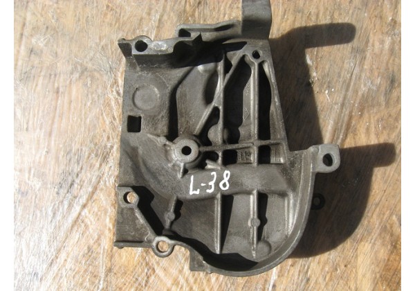 Кришка ременя ГРМ Renault 1.6, 1.8, 2.0 16V, 7701698353, 7700108138, 8200029604