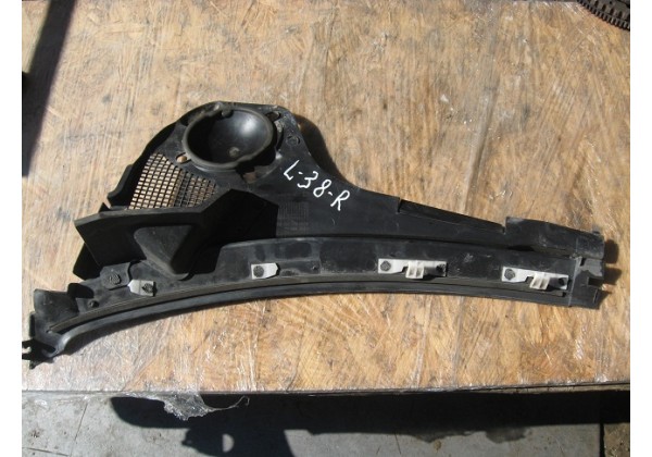 планка під лобове скло, права RENAULT LAGUNA II (2001-2008), 8200002155