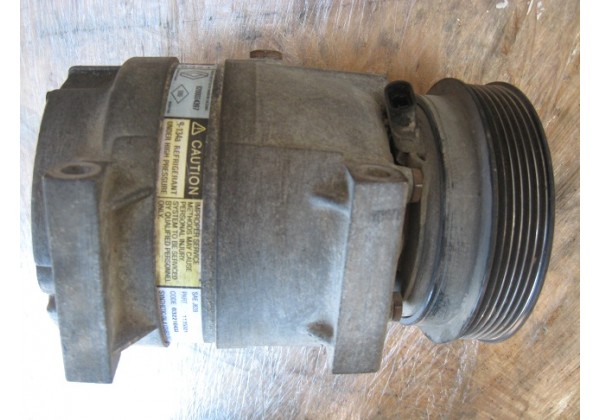 Компрессор кондиционера Renault Laguna II 1.6 16V, 7711134455, 8200024397