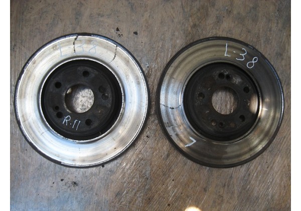 диск гальмівний передній, 300 мм Renault Laguna II, 8200007122, 7701206614