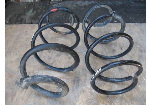 пружина передня Renault Laguna, 8200361734, 8200000537, 8200361748 *