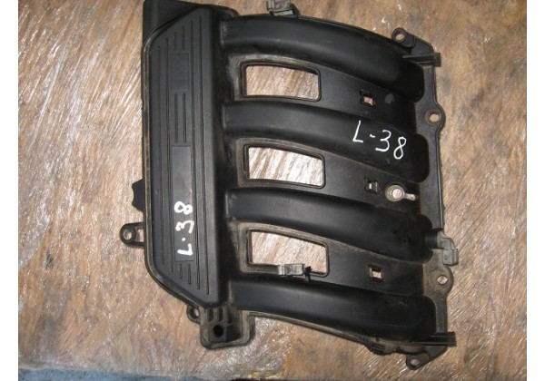 Колектор впускний Renault 1.4 8V, 1.6 16V, 7700111439, 8200061980, 8200052808