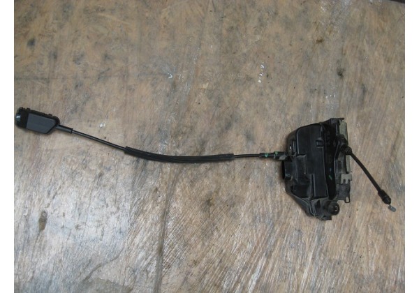 замок дверки передньої правої Renault Laguna II, 8200000662*