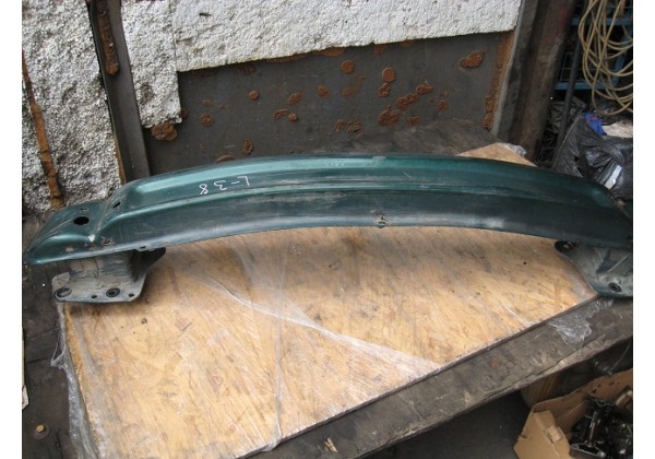 підсилювач переднього бамперу Renault Laguna II, 7782148920, 7751473809*